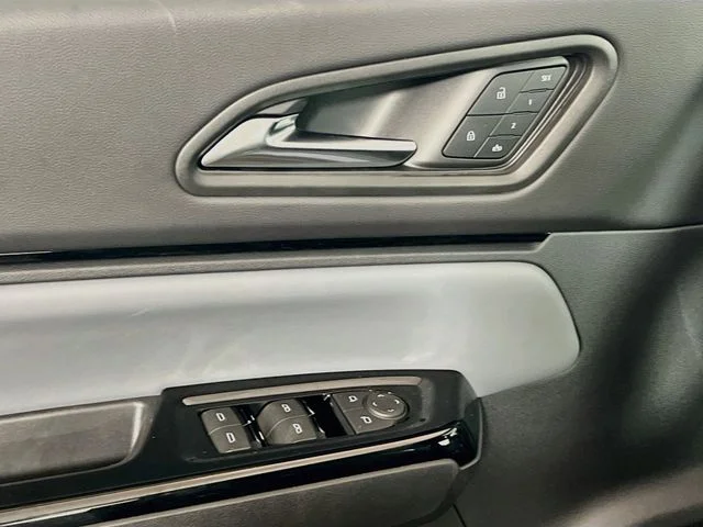 New 2026 Sonic Gray Pearl Honda Touring image 15