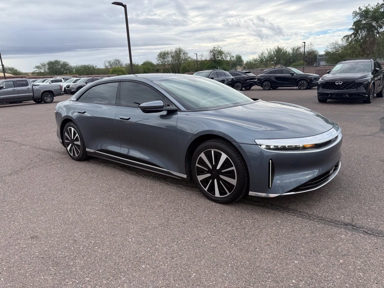Used 2024 Quantum Gray Lucid Pure image 3