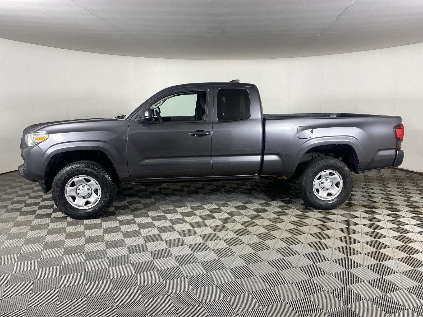 Used 2021 Magnetic Gray Metallic Toyota  image 14
