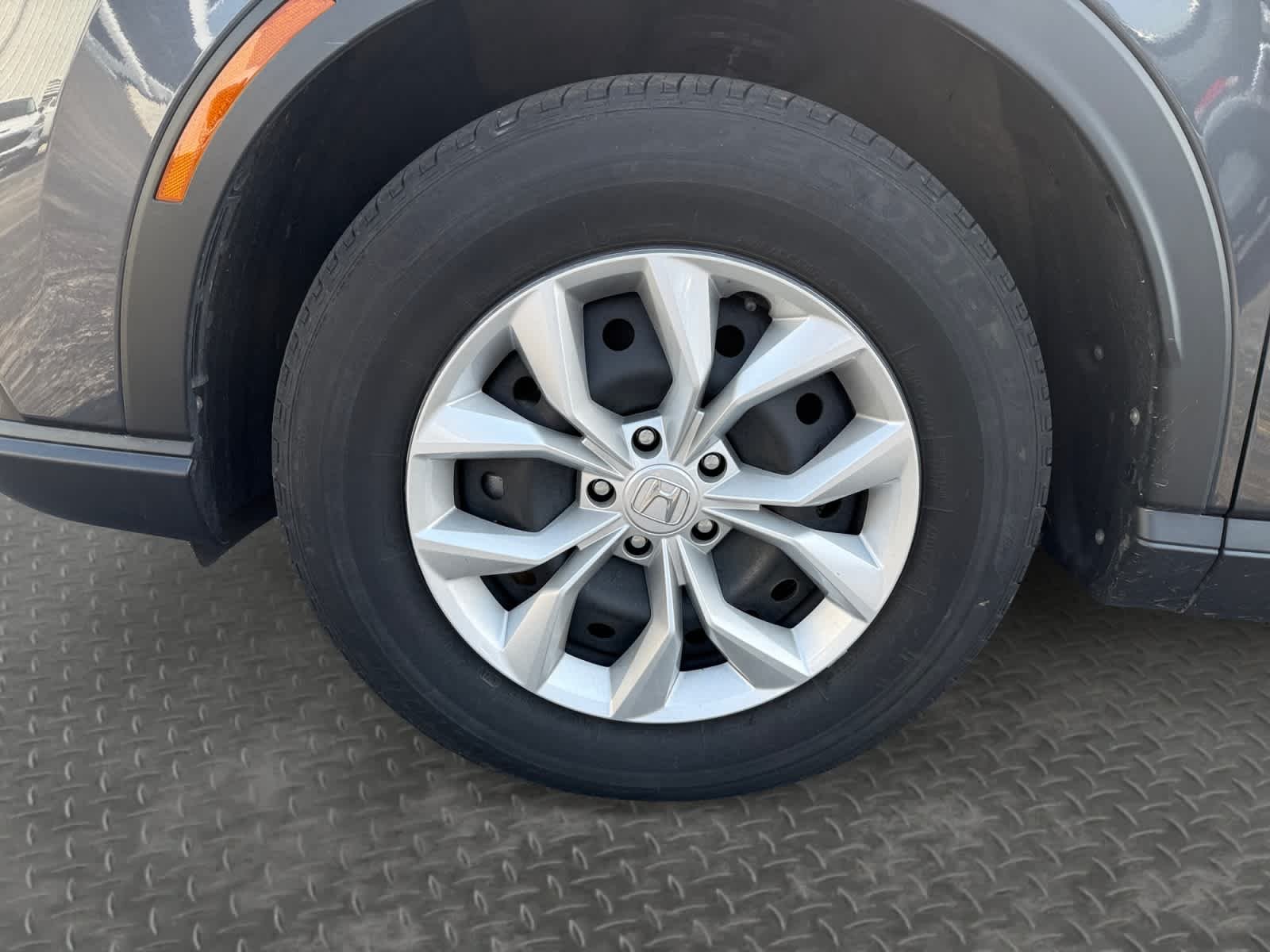 Used 2025 GRAY Honda LX image 9