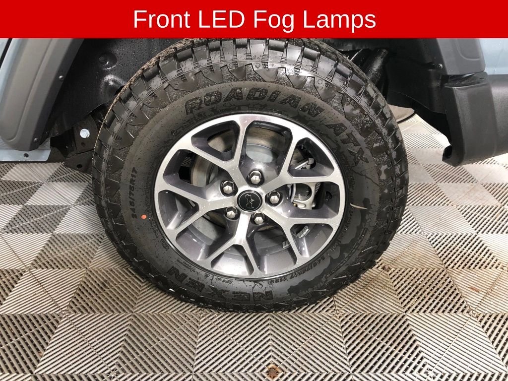 New 2026 Anvil Clear-Coat Exterior Paint Jeep Sport S image 18