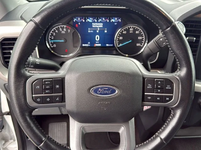 Used 2022 White Ford  image 21