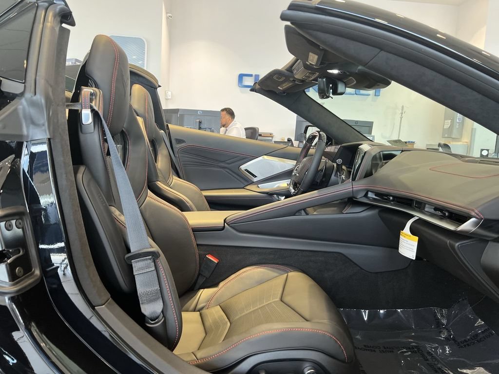 2027 Chevrolet Corvette 3LZ - Photo 23