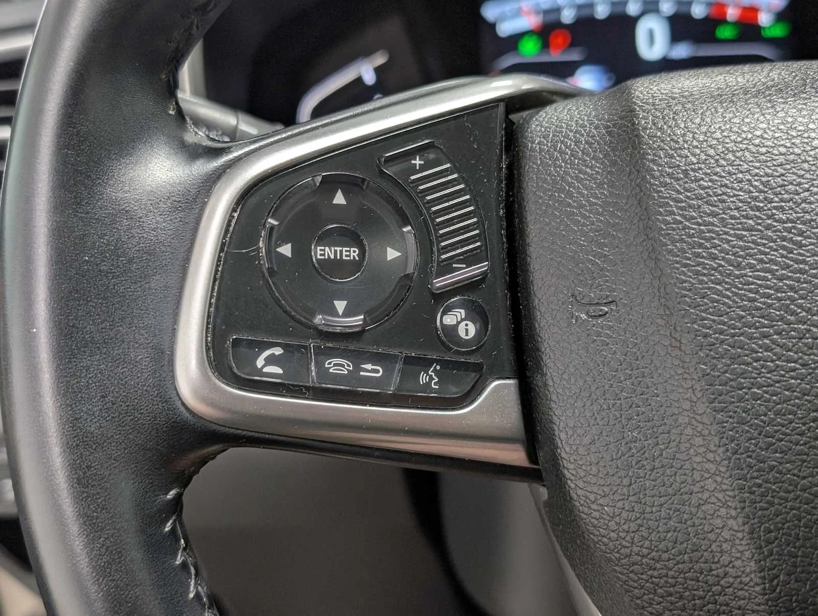 Used 2017 Sandstorm Metallic Honda EX-L image 36