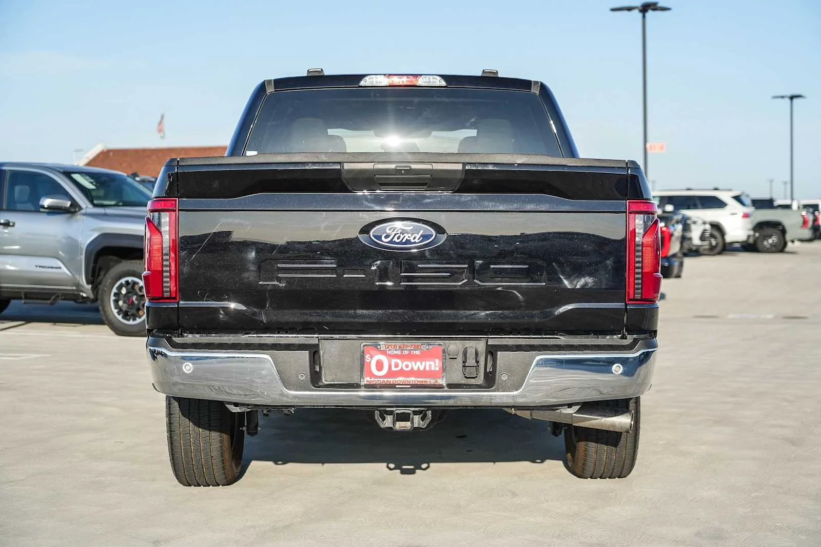 Used 2025 Agate Black Metallic Ford XLT image 6