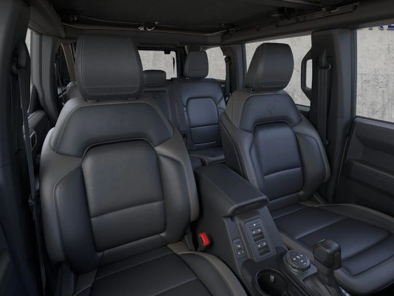 2025 Ford Bronco 4-Door Outer Banks - Photo 10