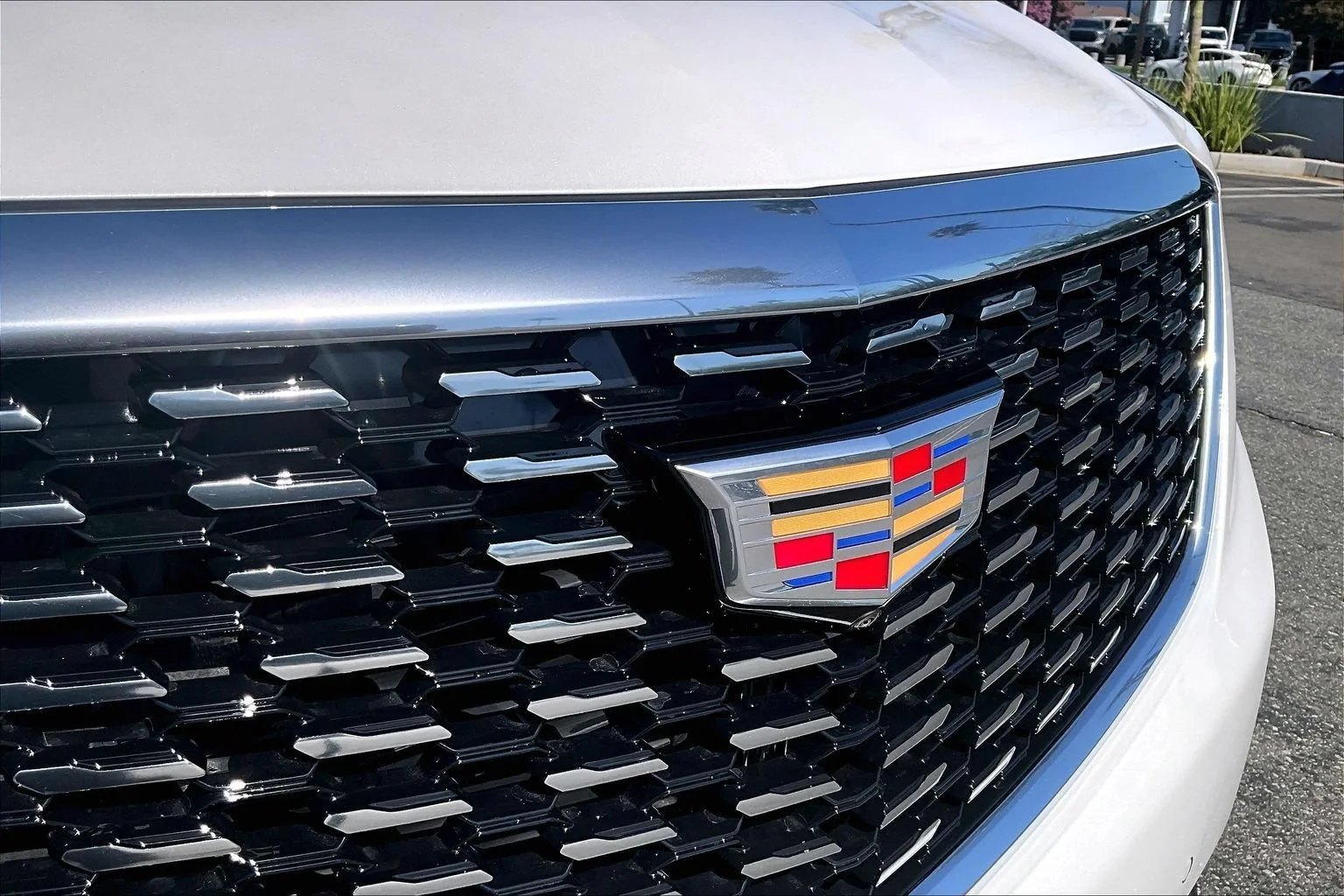 New 2026 Crystal White Tricoat Cadillac Premium Luxury image 34