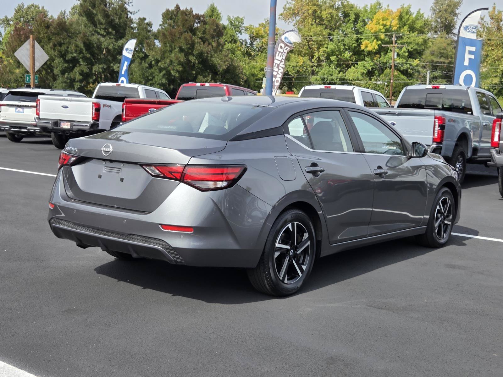 Used 2025 Gun Metallic Nissan SV image 5