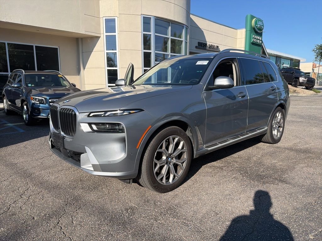 2026 BMW X7 xDrive40i's photo