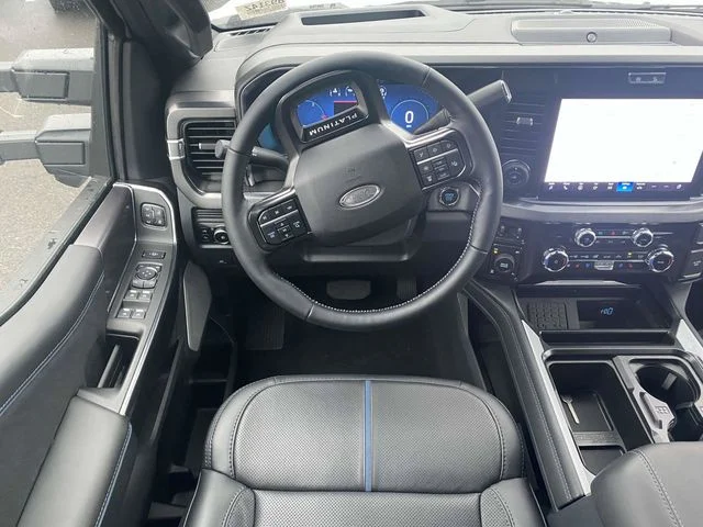 New 2026 Star White Metallic Tri-Coat Ford Platinum image 10