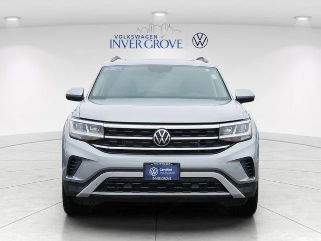 Certified 2022 Volkswagen Atlas SE w/Tech with VIN 1V2KR2CA9NC525531 for sale in Inver Grove Heights, Minnesota