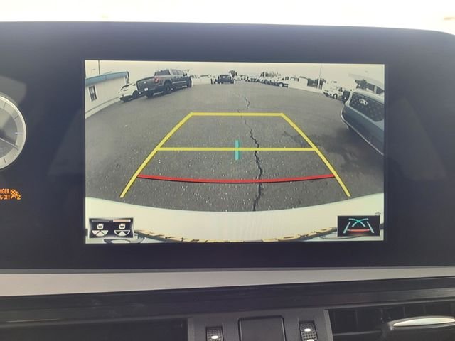 Used 2022 White Lexus 250 image 16