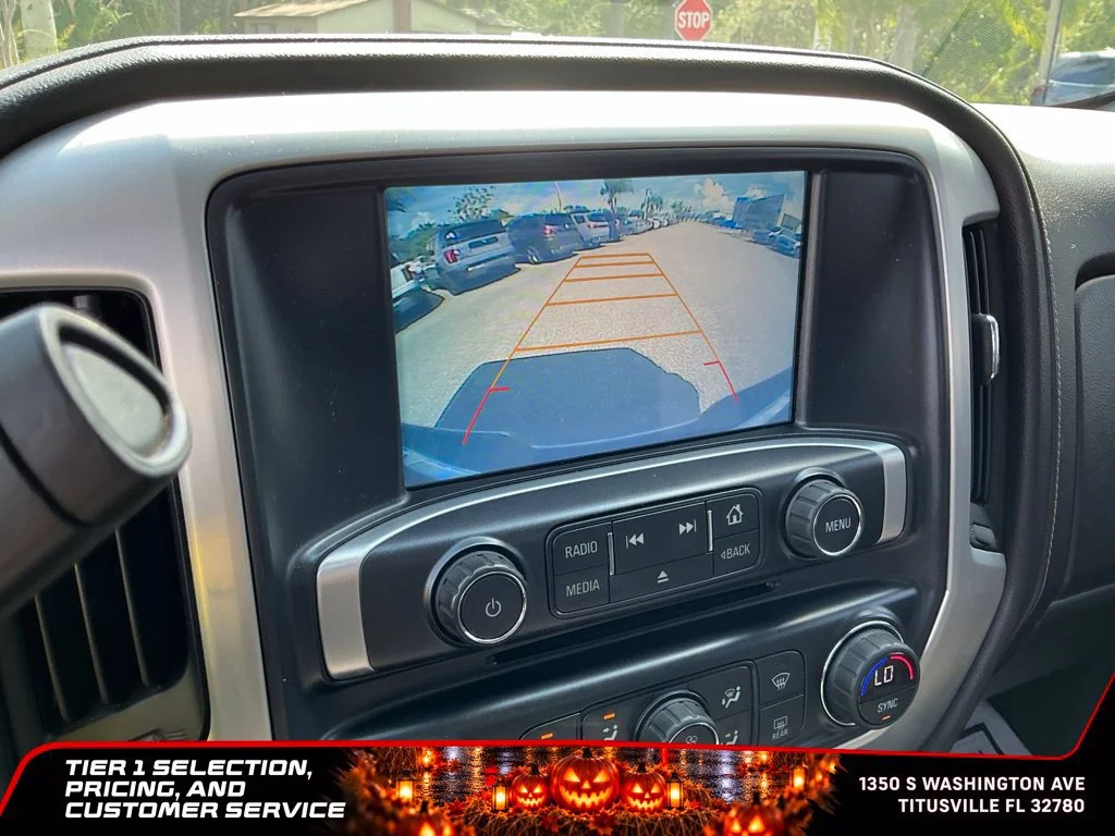 Used 2017 PEPPERDUST METALLIC GMC SLE image 34