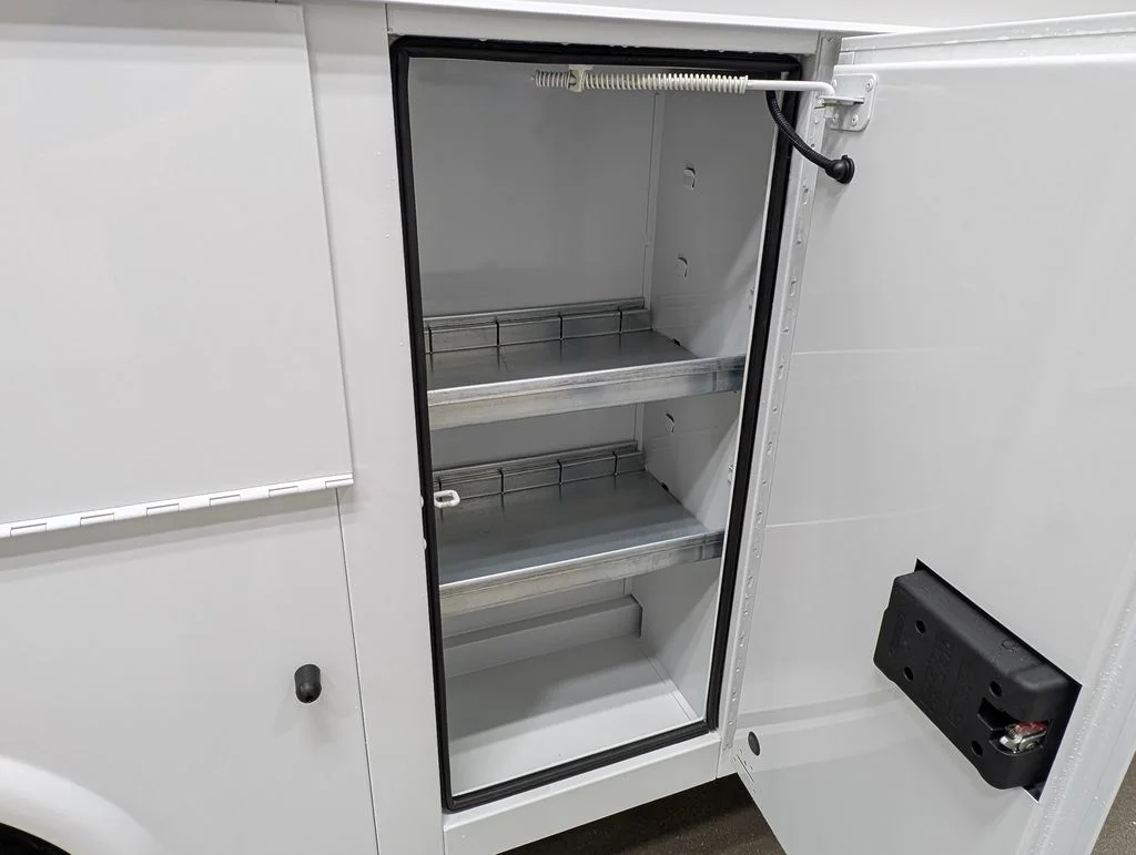 New 2026 Oxford White Ford Cutaway image 17