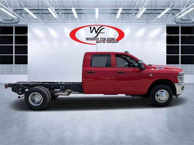 New 2026 Flame Red Clear-Coat Exterior Paint RAM Tradesman image 2
