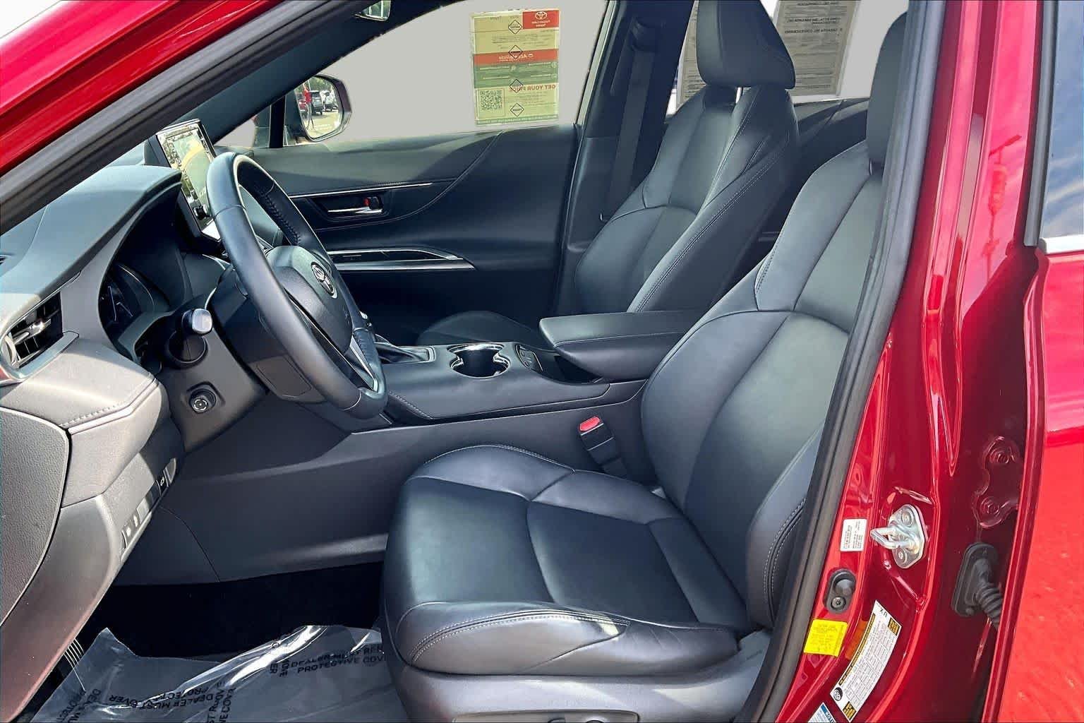 Certified Pre-Owned 2022 Toyota Venza XLE