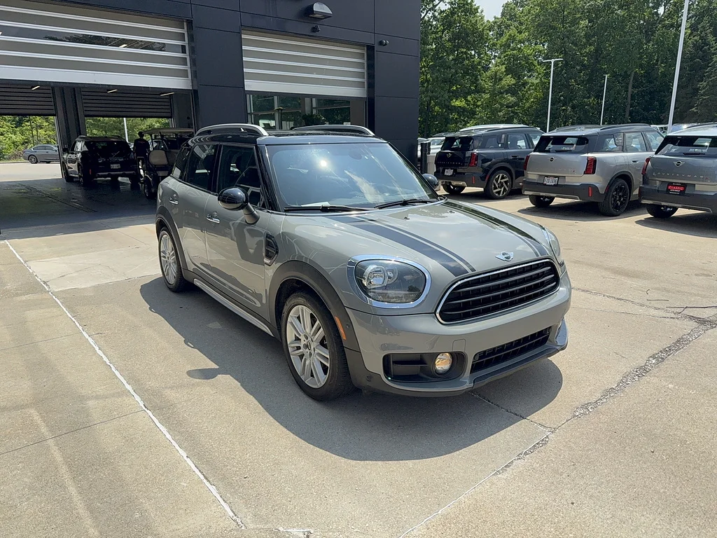 Used 2017 MINI Countryman Base with VIN WMZYV5C39H3C02470 for sale in Willoughby Hills, OH