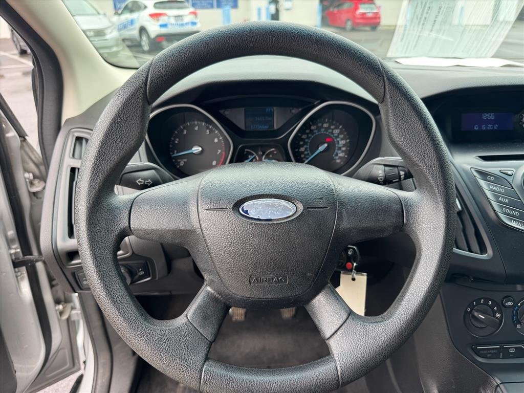 Used 2012 INGOT SILVER METALLIC Ford S image 23