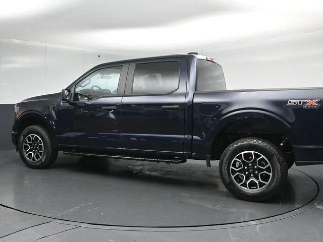 Certified Used 2023 Antimatter Blue Metallic Ford XL image 5