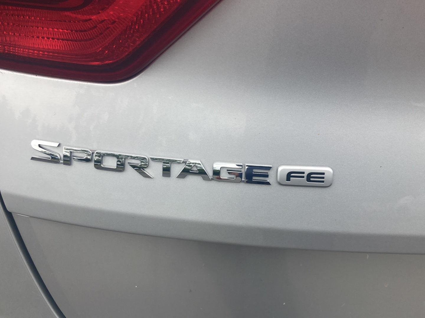Used 2019 Sparkling Silver Kia LX image 11