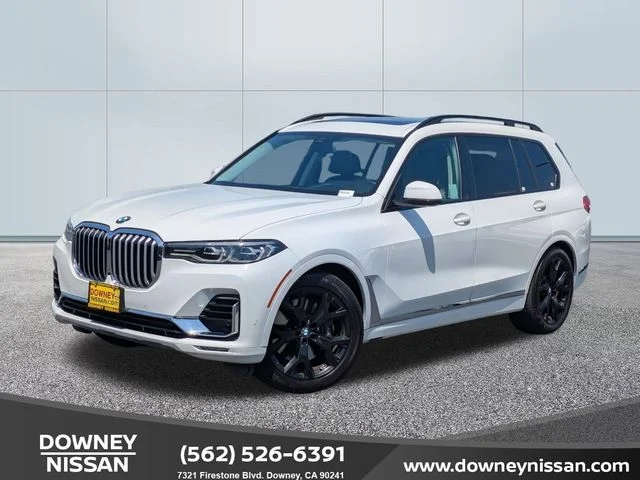 2021 BMW X7 xDrive40i's photo