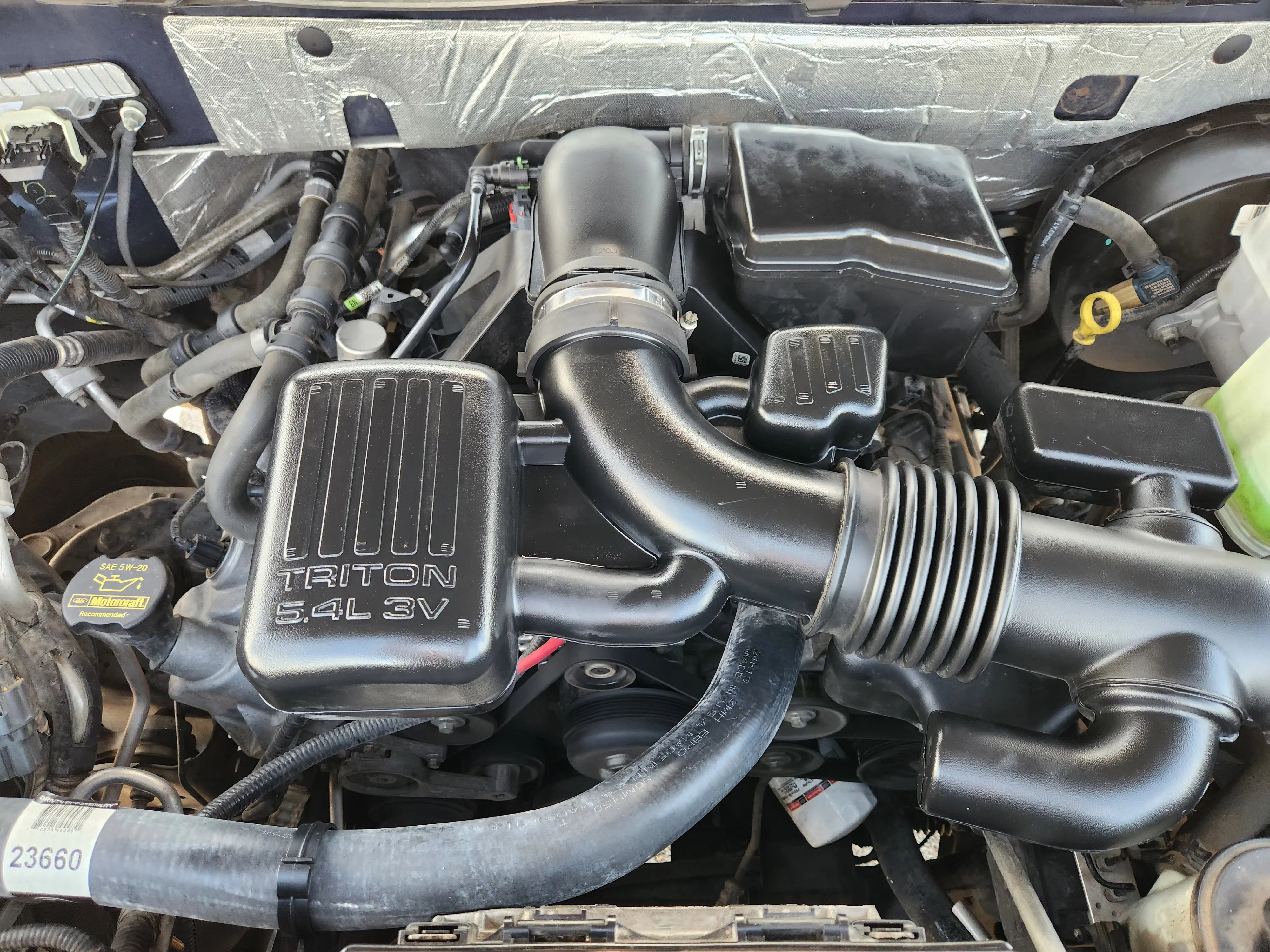 Used 2013 Blue Ford XLT image 33