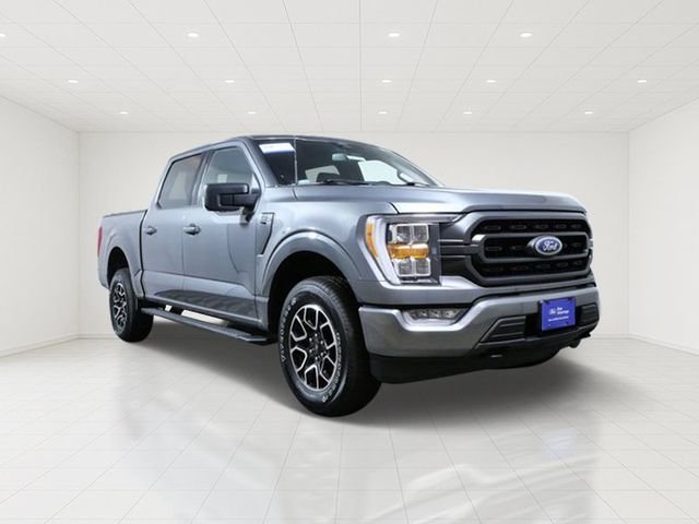 Certified Used 2022 Gray Ford XLT image 1