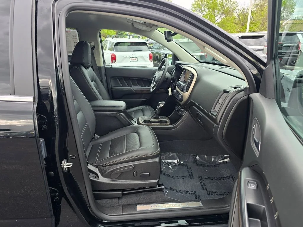 2022 GMC Canyon Denali - Photo 35