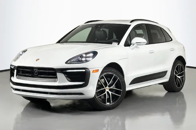 2023 Porsche Macan 