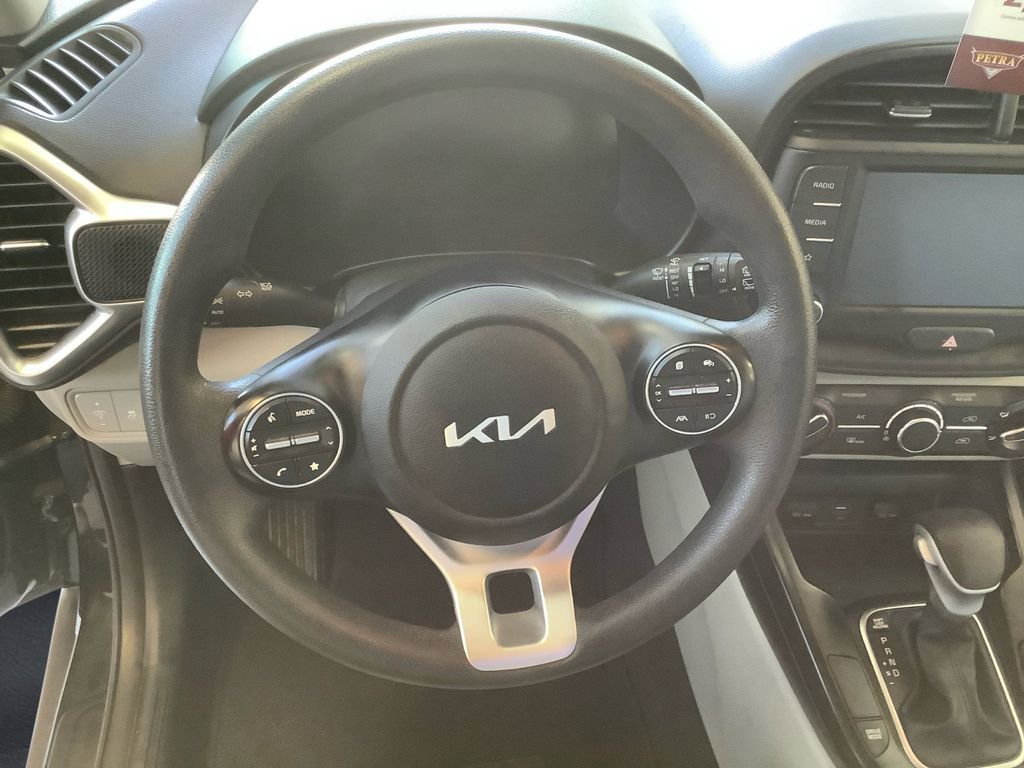 Used 2023 Black Kia LX image 9