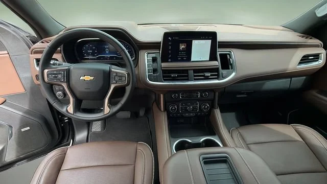 Used 2024 Black Chevrolet High Country image 21