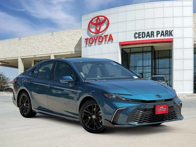 Certified Used 2025 LABRADORITE Toyota SE image 1