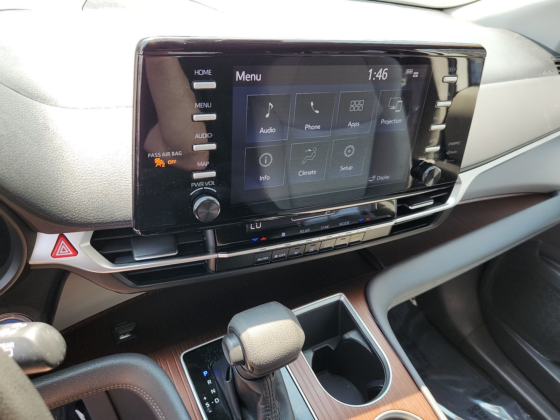 Certified Used 2022 White Toyota LE image 14