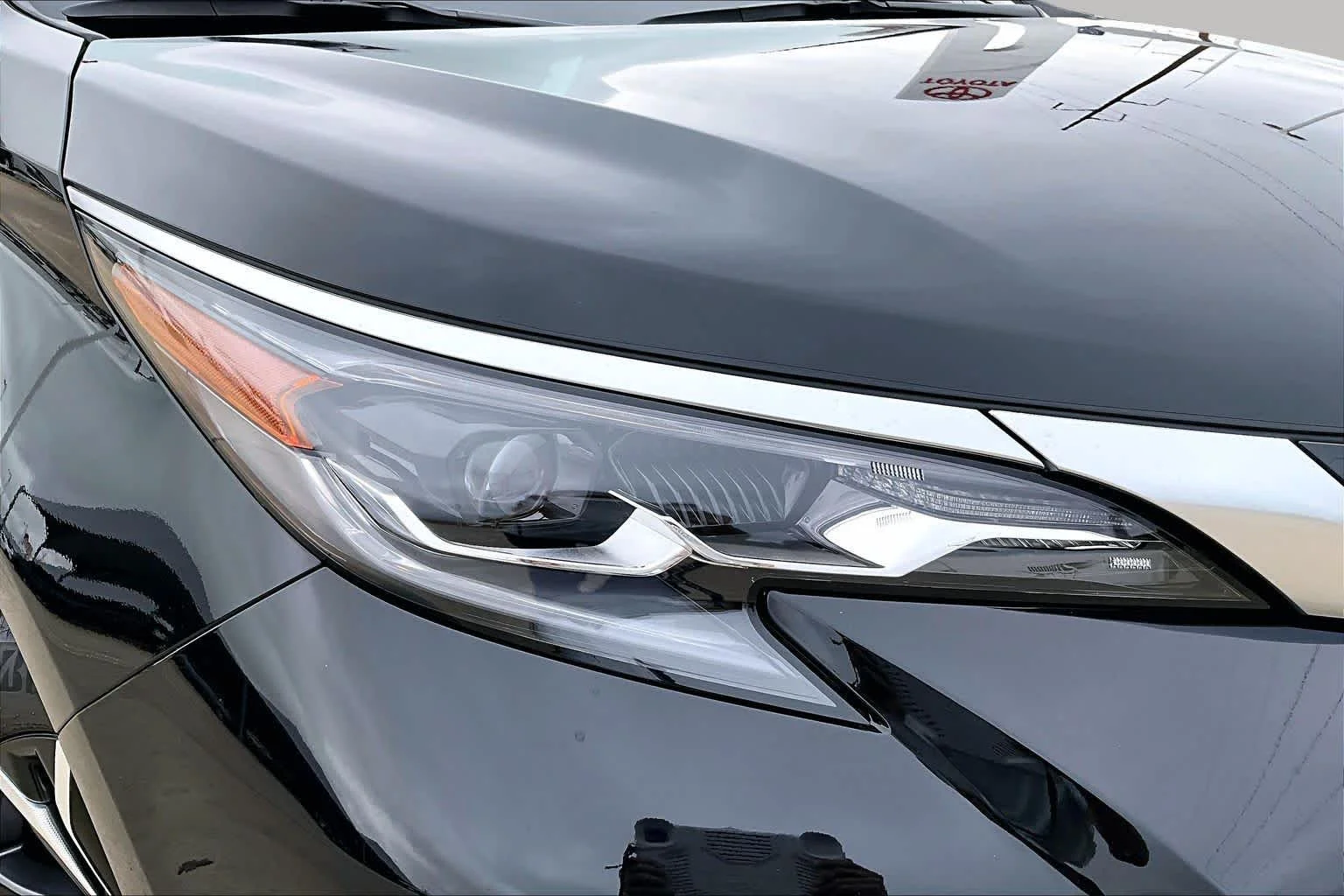 New 2026 Midnight Black Metallic Toyota Platinum image 13