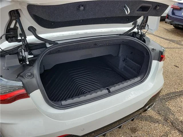 Used 2023 White BMW i Rear-Wheel Drive image 8