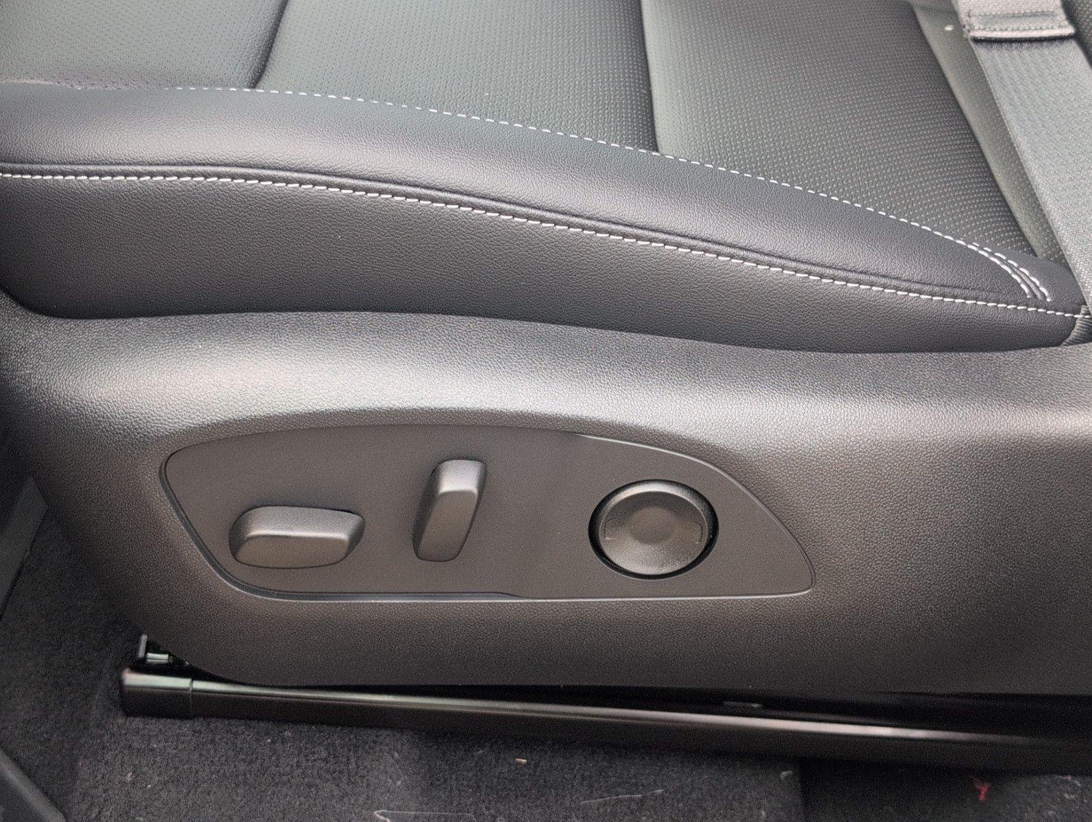 New 2026 Sterling Gray Metallic Chevrolet LT image 17