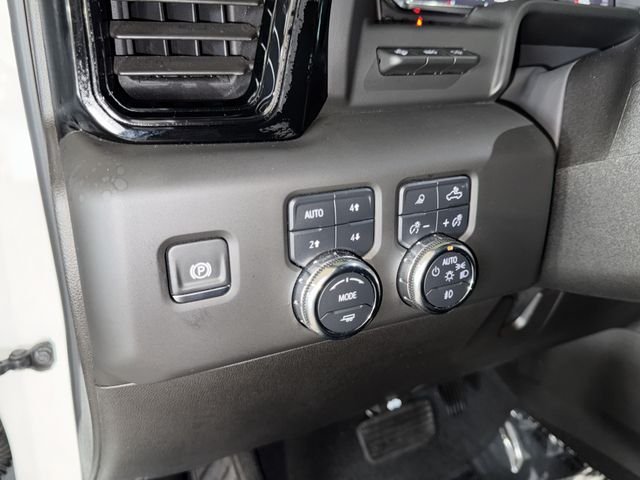 Used 2025 Summit White GMC AT4 image 20