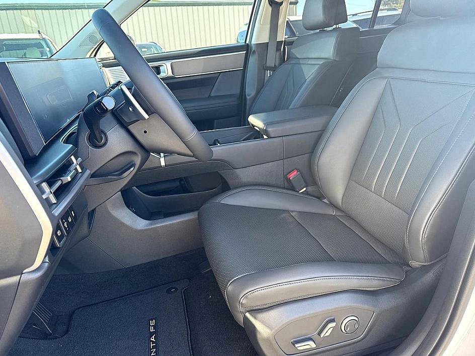 2026 Hyundai Santa Fe SEL - Photo 9