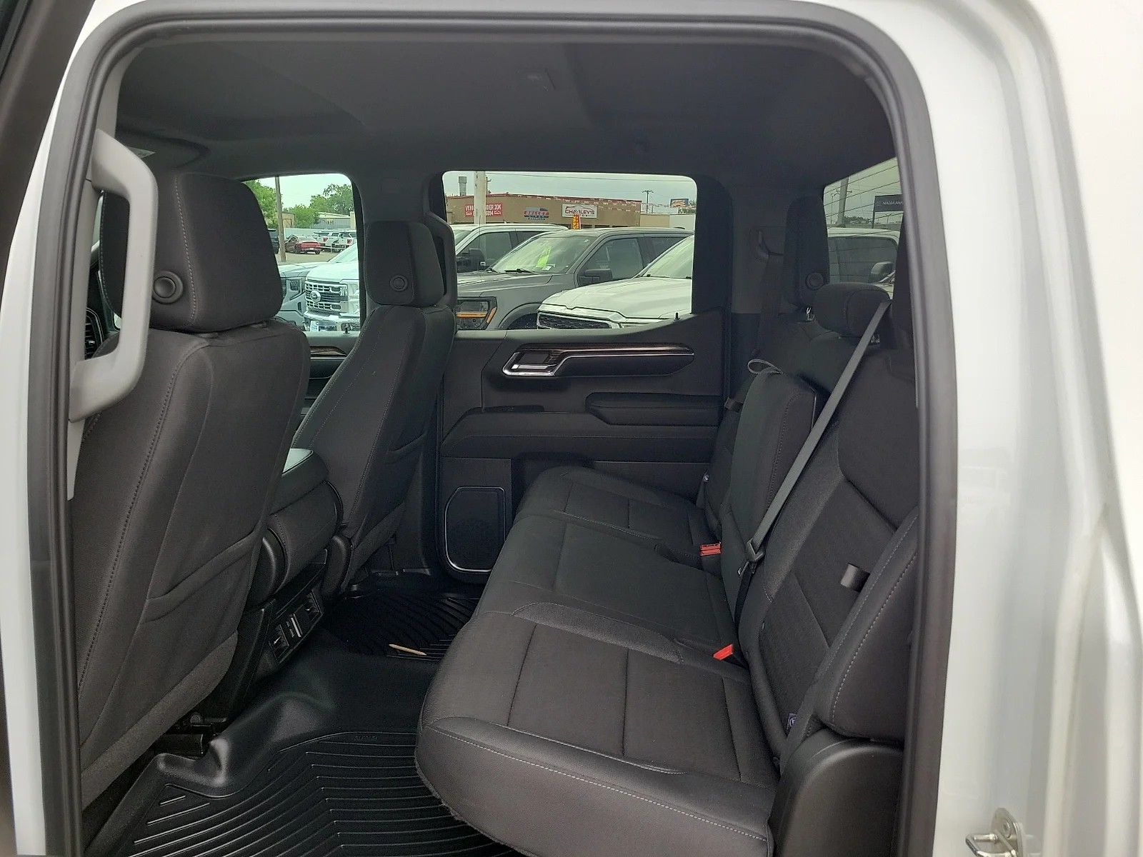 Certified Used 2024 Summit White GMC 4WD Crew Cab Short Box Elevation with 3SB image 16
