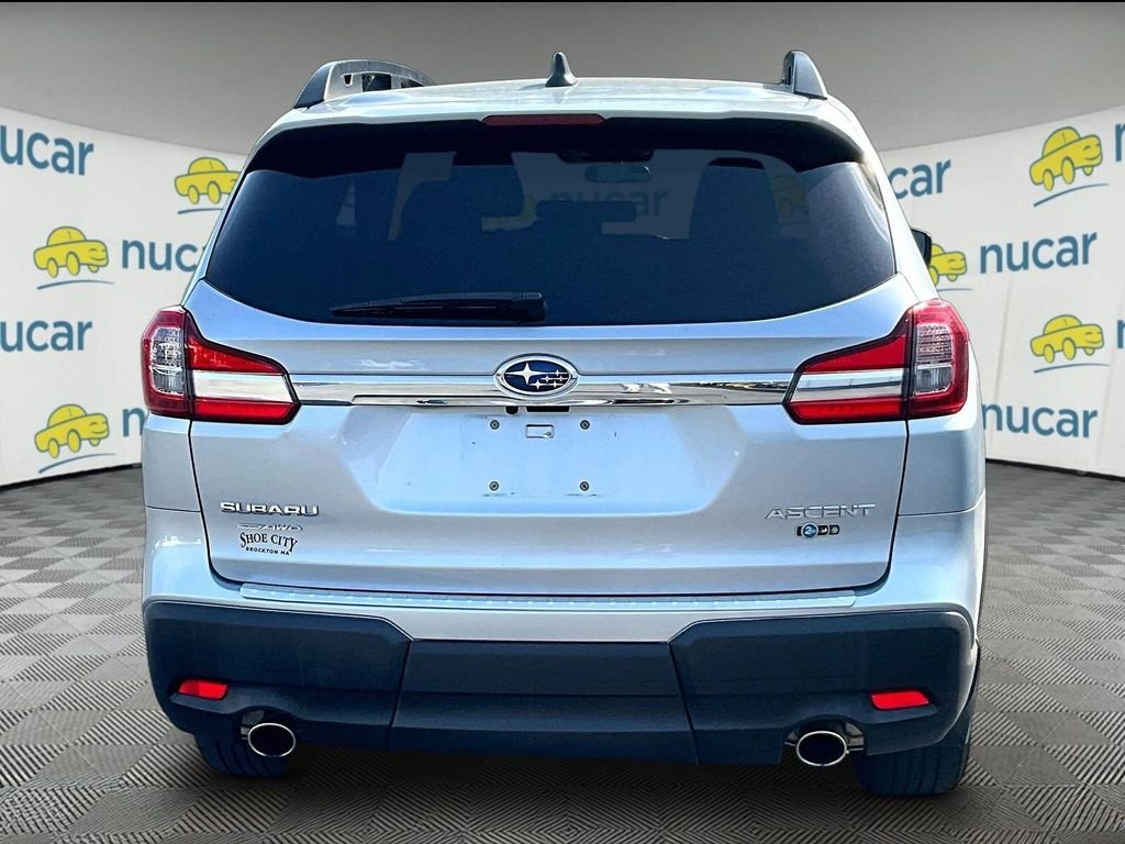 Used 2019 Ice Silver Metallic Subaru Premium image 5