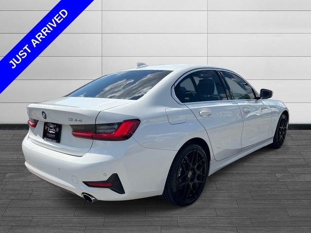 Used 2019 White BMW 330i xDrive image 3