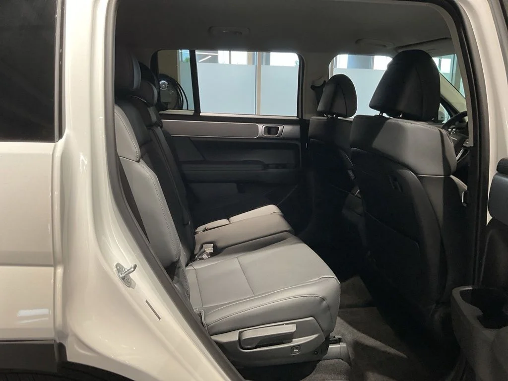 New 2026 White Hyundai SEL image 24