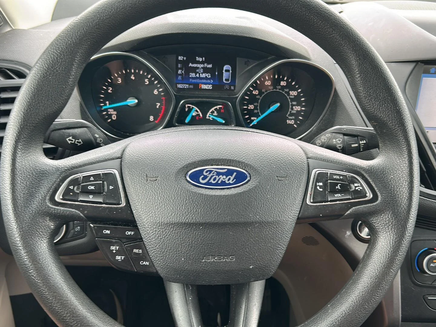 Used 2019 Lightning Blue Ford SE image 15