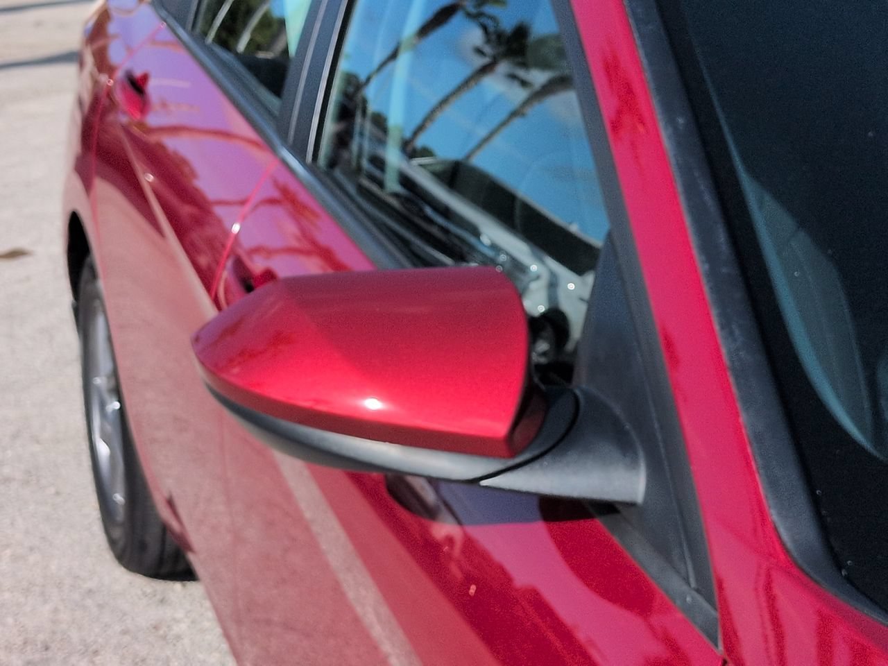 Used 2025 Red Hyundai SE image 12