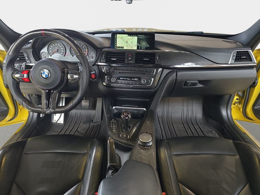 Used 2018 Yellow BMW Base image 10