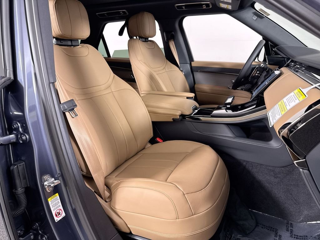 New 2026 Varesine Blue Land Rover SE image 23