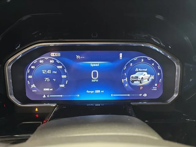 New 2026 Summit White Chevrolet LT Trail Boss image 21