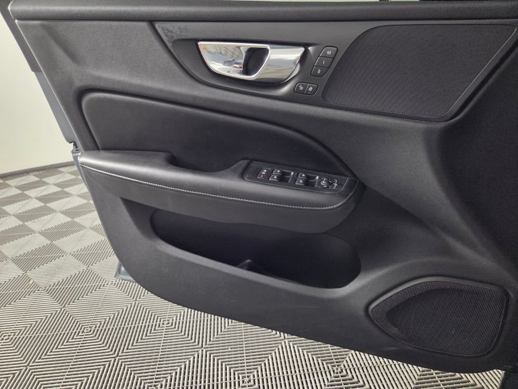 Certified Used 2022 Gray Volvo Momentum image 19