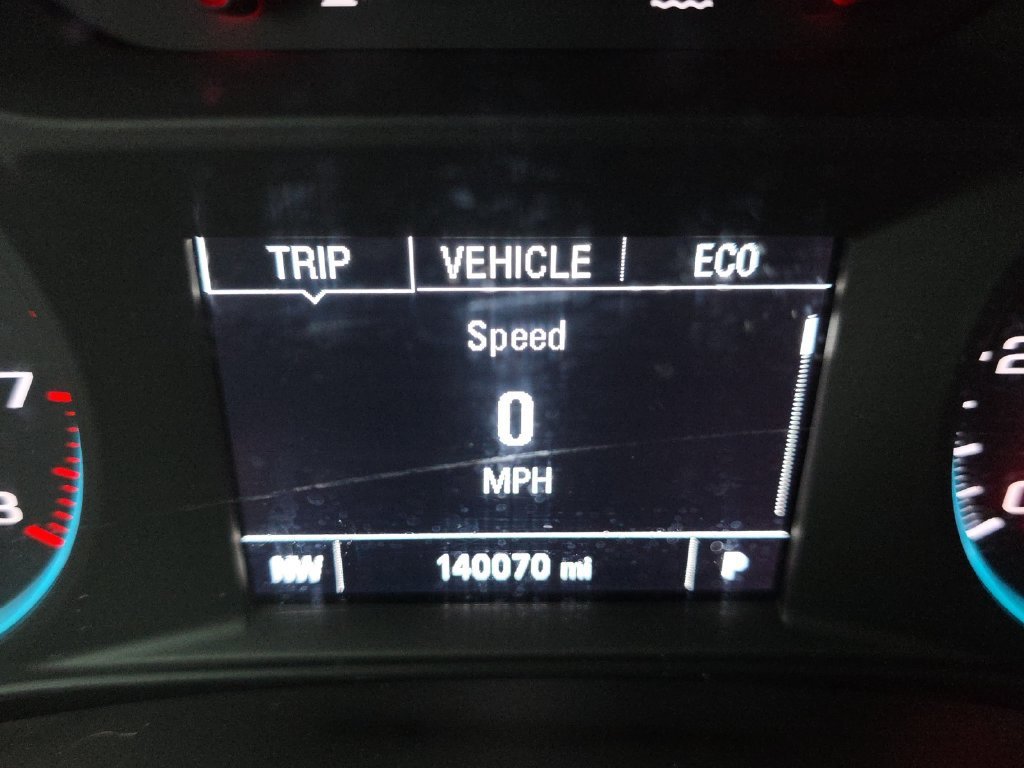 Used 2020 SUMMIT WHITE Chevrolet LT image 21