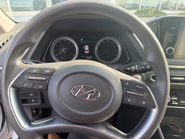 Used 2020 Quartz White Hyundai SEL image 9